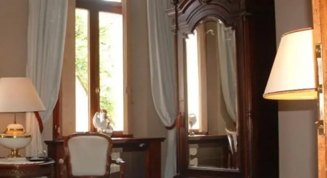 Le Manoir De La Haute Chambre, Varaa Hotelli  