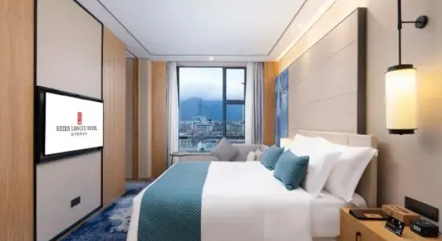 Люкс Premier Rezen Longuu Hotel