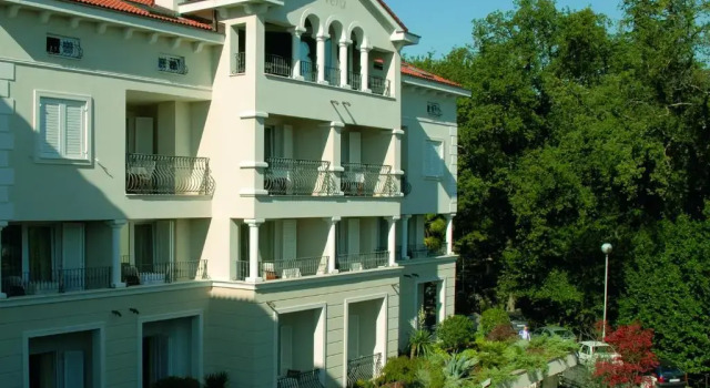 Hotel Villa Vera, Забронировать Вилла Отели Ловран 5 звезд, 5*