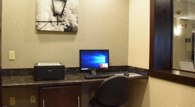 Best Western Crown Inn & Suites - Batavia, Book Hotel SPA-hoteller i New York State, SPA