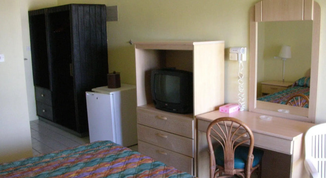 Siesta Hotel, Rezervați Hotel Hoteluri în St. George's cu parcare, Parcare