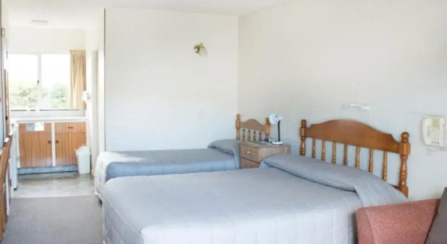 Студия Superior Alpine Motel