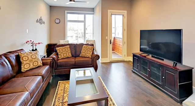 All-suite 3br/3.5ba W/ Rooftop Deck, Near Downtown 3 Bedroom Condo, Prenota Appartamento Nashville Tennessee