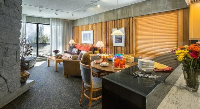 Студия Standard Inn at Snowbird