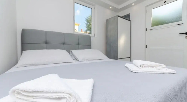 Студия Apartments Milan