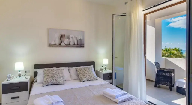Casa Bentivegna by Biddizzi Rari - vicino alla Spiaggia con Parcheggio privato interno, Book Vacation Home Hotels in Sicily with Parking, Parking
