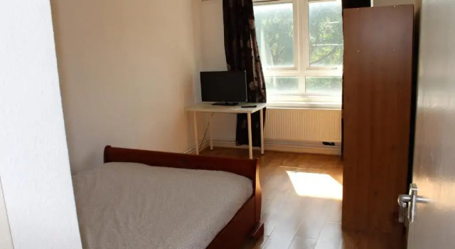 Апартаменты londesborough inn