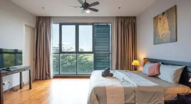 Семейный люкс с 3 комнатами Somerset Harbour View Suites Near Legoland