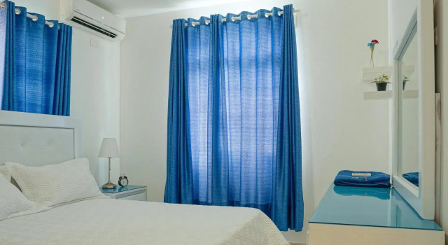 Ria Aparta Hotel