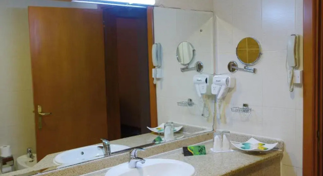 Номер Superior Al Massa Plus Hotel