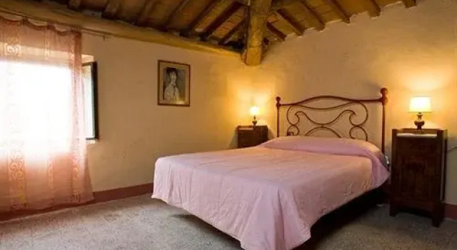 Fattoria Il Peraccio, Book Hotel Hotels in Pelago with a Pool, Swimming Pool