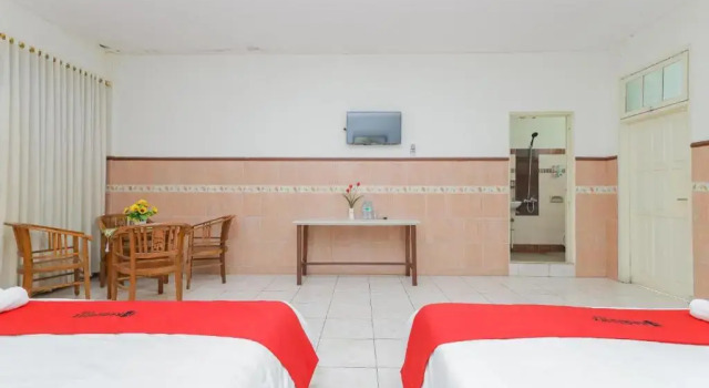 Habitación Estándar RedDoorz Syariah at Mojosari