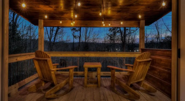 Wolfs Den II by Escape to Blue Ridge, Rezerwuj Hotel Blue Ridge Georgia