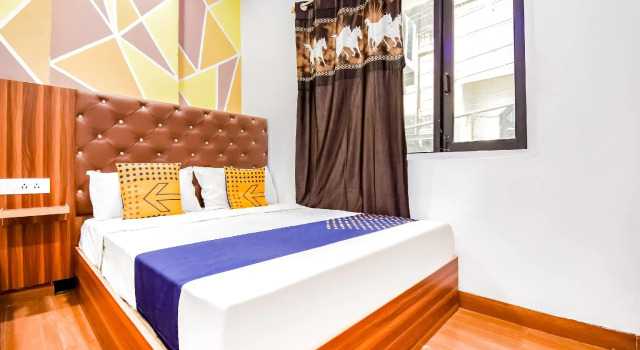 SPOT ON 64014 Hotel Royal House, Book Hotel Amritsar Punjab