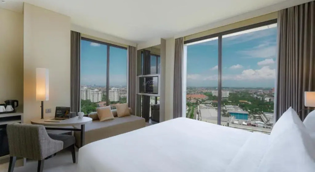 Deluxe double chambre Whiz Luxe Hotel Spazio Surabaya