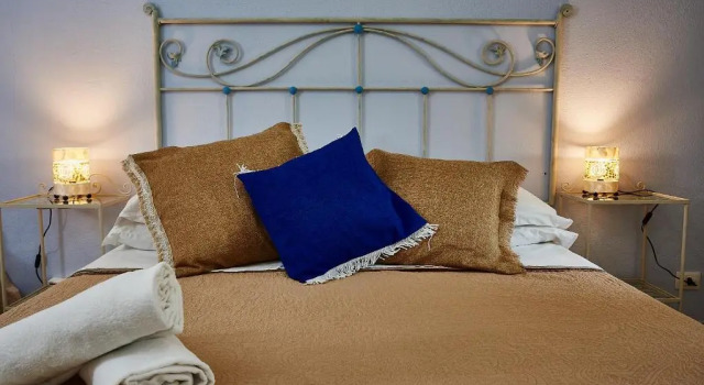 B&B Tiscali, Забронировать Отель «постель и завтрак» Доргали Залив Орозеи