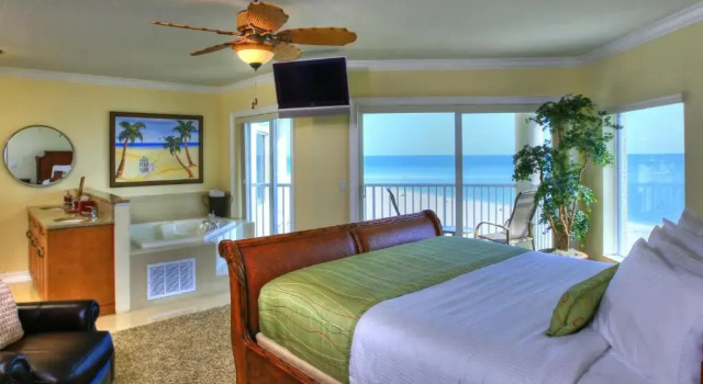 Люкс Sunset Vistas Two Bedroom Beachfront Suites