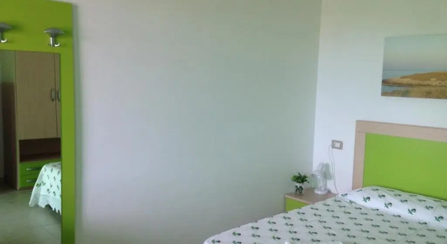 Residence Cala Molinella, Varaa Hotelli Hotellit Vieste uima-altaalla, Uima-allas