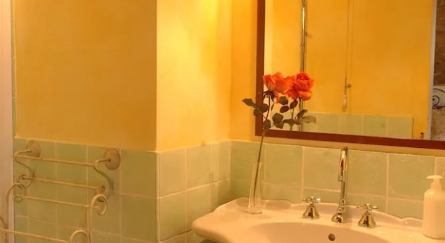 Коттедж с 5 комнатами Villa Casale della Torre