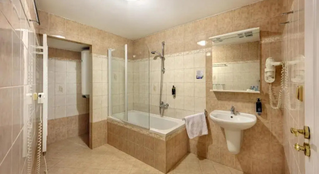 Habitación triple Superior Hotel Salvator