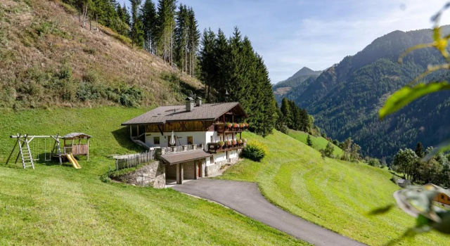 Grossgasteigerhof, Забронировать Отель Отели Валле-Аурина с парковкой, Парковка