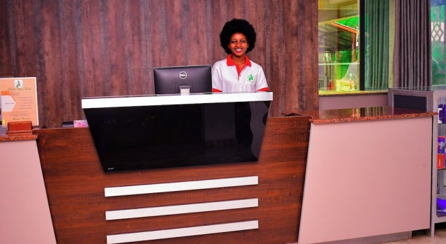 Park View Hotel Bamburi, Забронировать Отель Бамбури Момбаса, рядом с KWS Head Office for Mombasa Marine Park