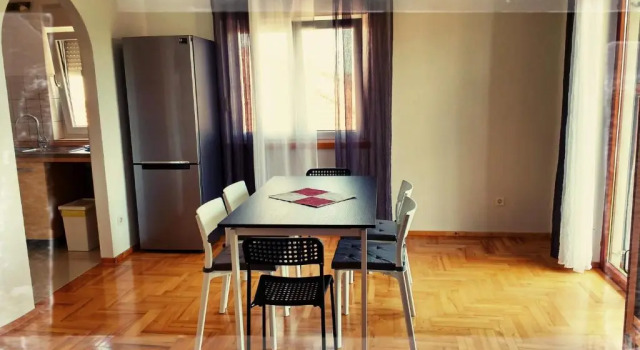 Lu-Do Apartments