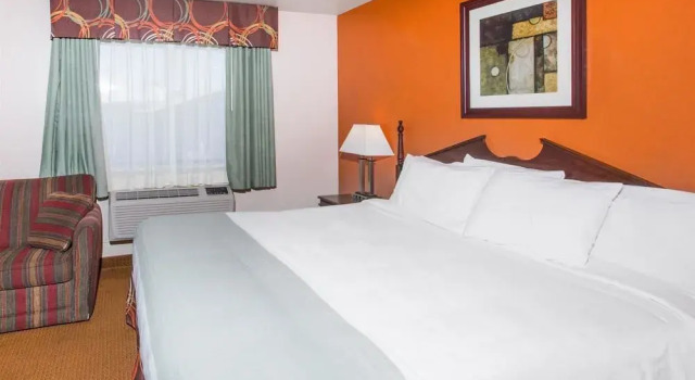 Baymont Inn And Suites Harrodsburg, 예약 호텔 해로즈버그 Bourbon Trail Kentucky