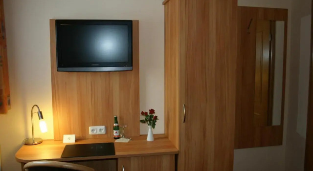 Hotel Accolo, Rezervovat Hotel Hotely v Bavorsko s parkováním, Parkování