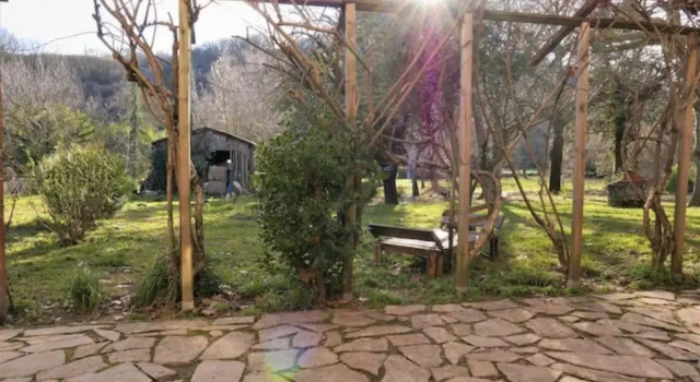 Апартаменты Gites de la Lurette - agréable T2 indépendant dans cadre calme et verdoyant