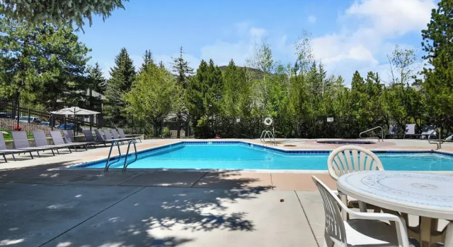 Canyons Village Hidden Creek, Private Hot Tub, Забронировать Отель Отели Парк-Сити 3 звезды, рядом с Полет над каньонами, 3*