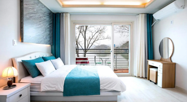 Nami Island Rivermoon Pension, Prenota Hotel Hotel a Gyeonggi-do con parcheggio, Parcheggio