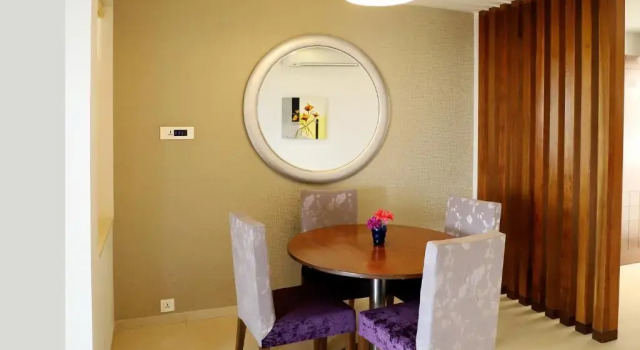 Люкс Quality Inn Patria Suites, Rajkot