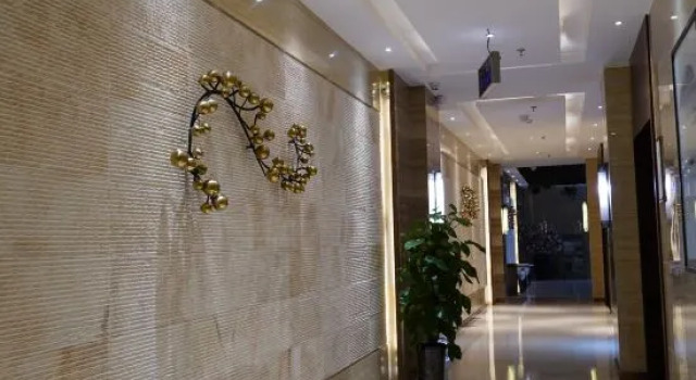 Zhong  hua Jun Hot Spring Resort, Boek Resort Hotels in Shaanxi met parkeren, Parkeren
