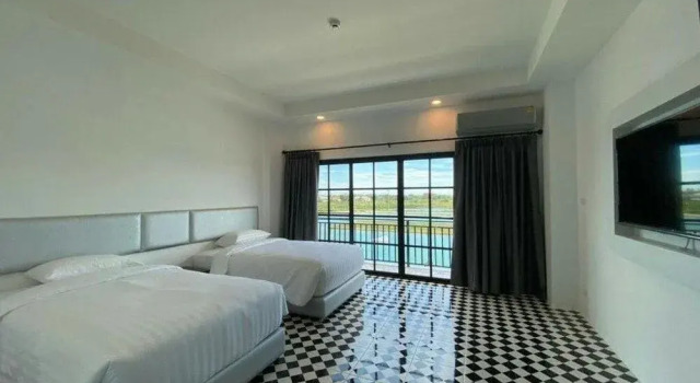 ESC Park Hotel, Забронировать Отель Отели Pathumthani Province с завтраком, Завтраки