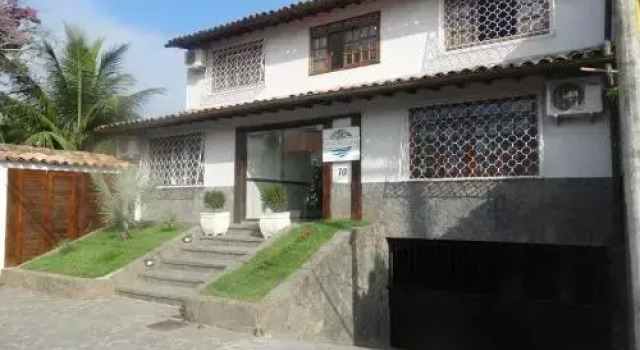 Geri House