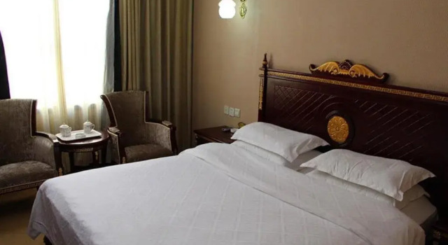 Shengguo Hotel, Rezerwuj Hotel Hotele 3-gwiazdkowe w Xinjiang, 3*