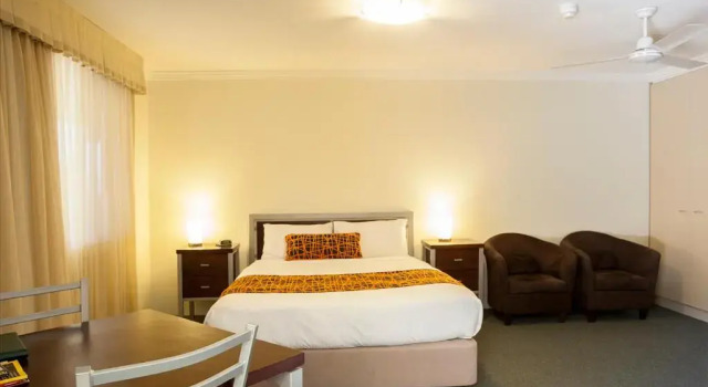 Номер Executive Mandarin Motel