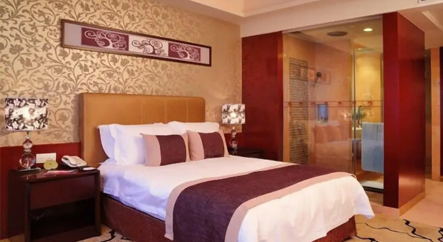 Номер Business Eurasia Convention International Hotel