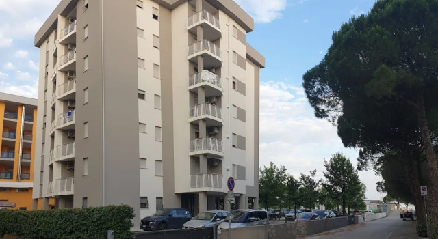 Coastal Flat With Balcony, Prenota Appartamento Hotel a Veneto con parcheggio, Parcheggio