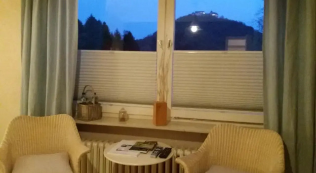 Номер Deluxe Strandhaus Edersee - Kaminzimmer, Seeblick, Badestrand, Seeterrasse