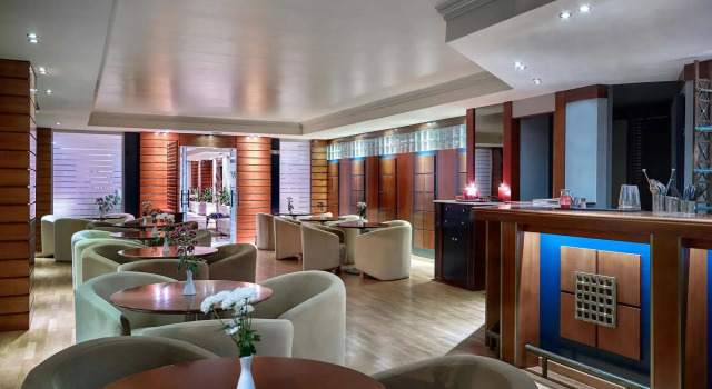 Blazer Suites Hotel