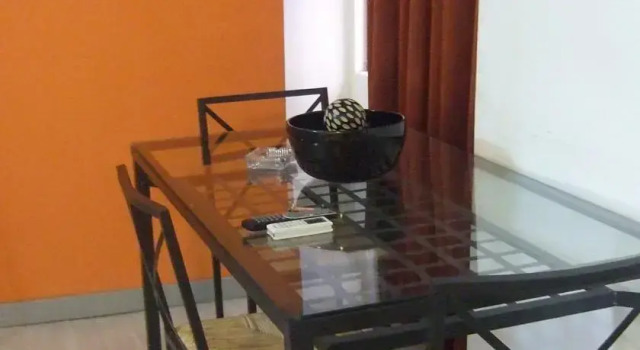 Apartamentos KM1 La Latina, Забронировать Отель Отели Мадрида с парковкой, рядом с Театр Монументал, Парковка