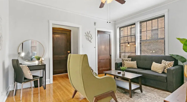 Апартаменты Standard 1BR Unit - Belmont J3