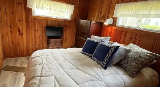 Camp Carroll Limit 6 3 Bedroom Home by RedAwning, Rezerwuj Dom wakacyjny Sebago Maine