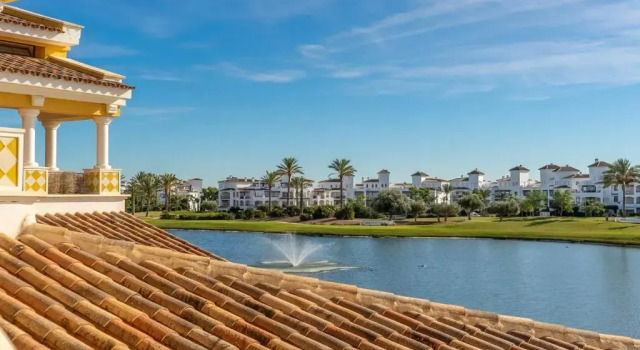 Garden Apartment with Hot Tub - ER2104LT, Varaa Huoneisto Roldan Murcia