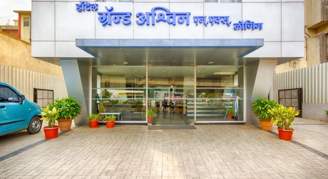 OYO 4018 Hotel Grand Ashwin