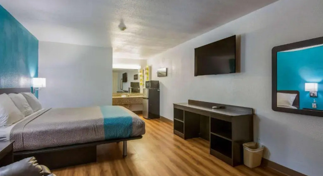 Двухместный номер Standard Motel 6-Freeport, TX