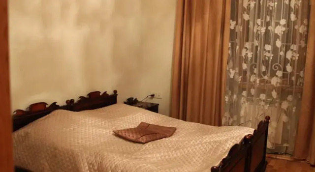 Sunrise Guest House, Забронировать Гостевой дом Гостевые дома Кутаиси, Гостевой дом