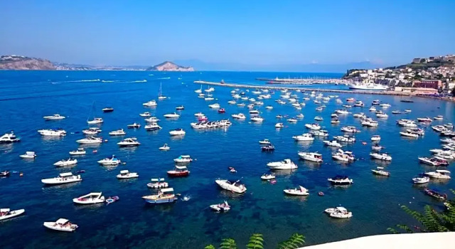 Summer Paradise, Varaa Hotelli Hotellit keskustassa Procida, hotellit keskustassa Procida, Pysäköinti